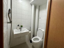 Woodsvale (D25), Condominium #539255631